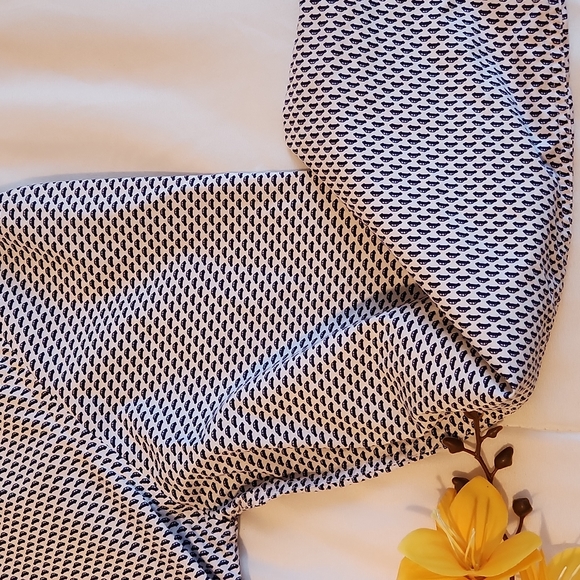 Classy shirt - Picture 4 of 4